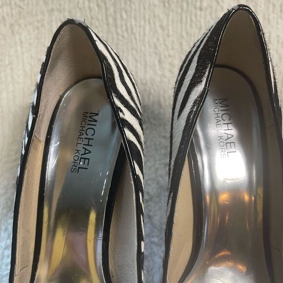 Michael Michael Kors Calf hair Zebra Print platform slip on Heels SZ9.5M - Picture 9 of 10